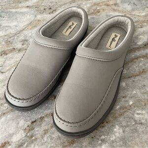 My Pillow My Slippers All Season Women's Slip-On Slippers size 10